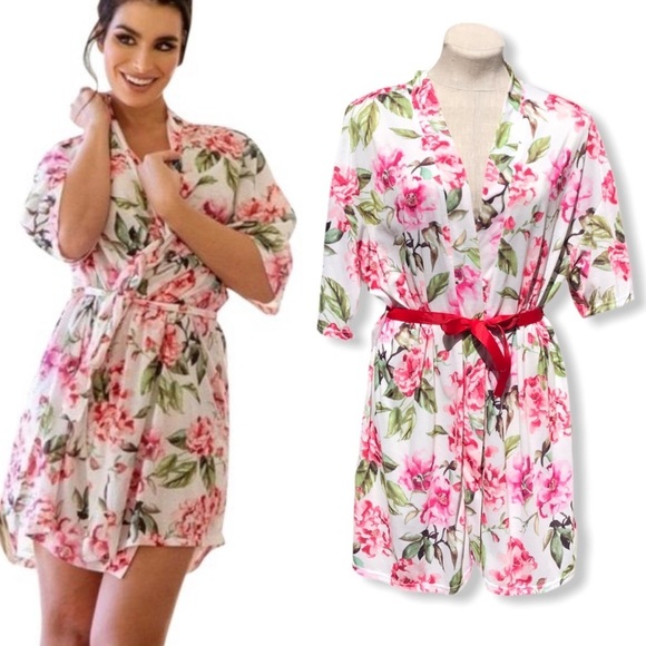 Show Me Your Mumu Pink Floral Robe Roses OS - Picture 1 of 10